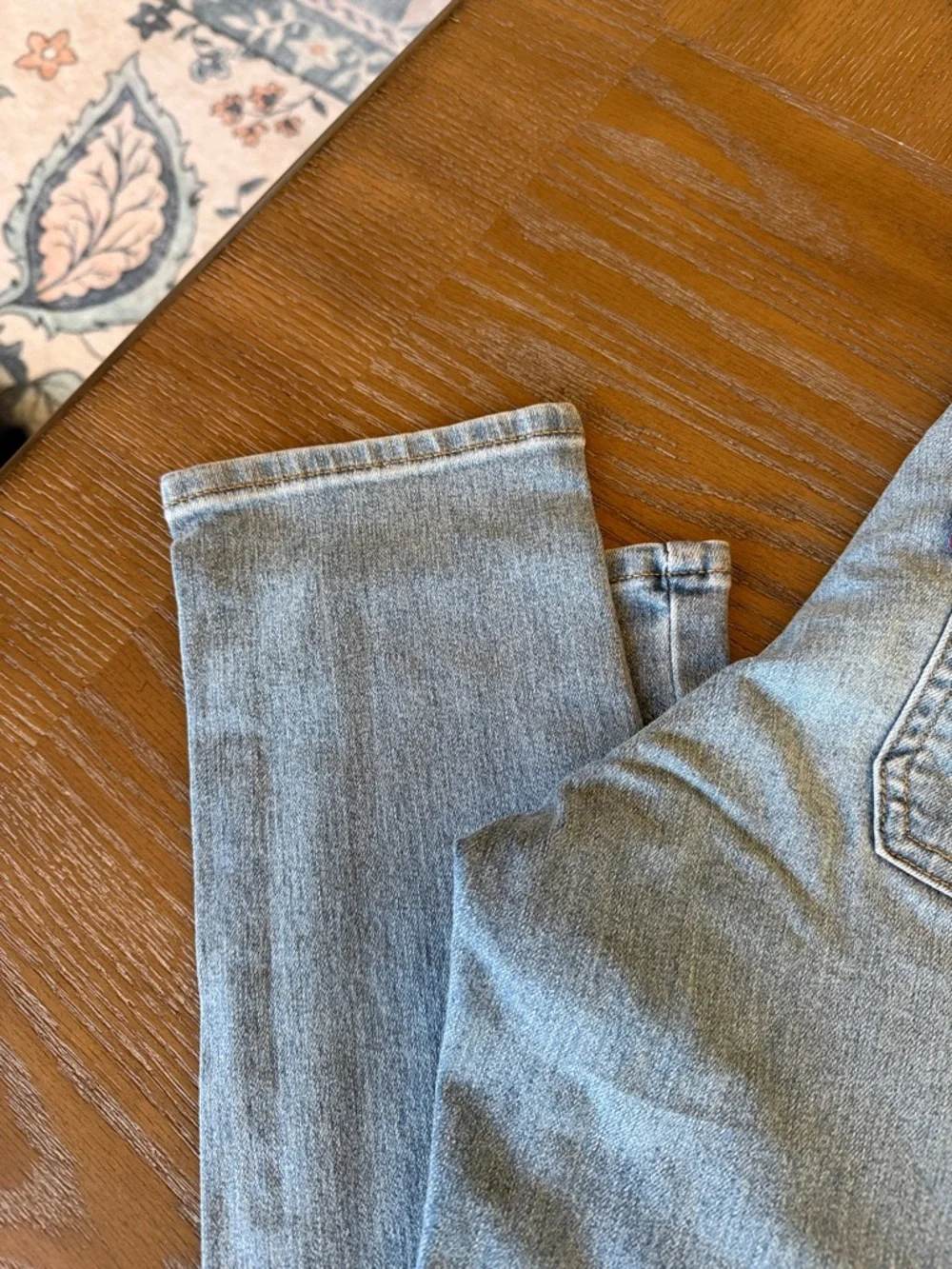 Levi's Light Blue Straight-Leg Jeans with Red Tab - Picture 3 of 7